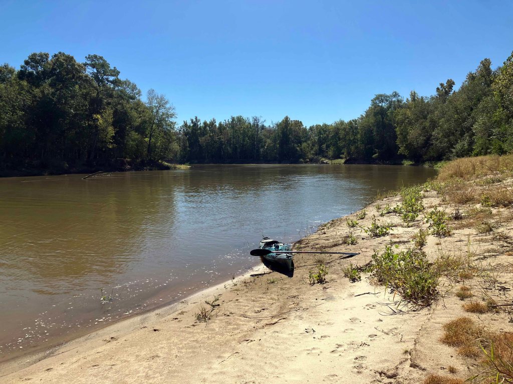 Scenery paddle kayak Neches River Hardin County Park