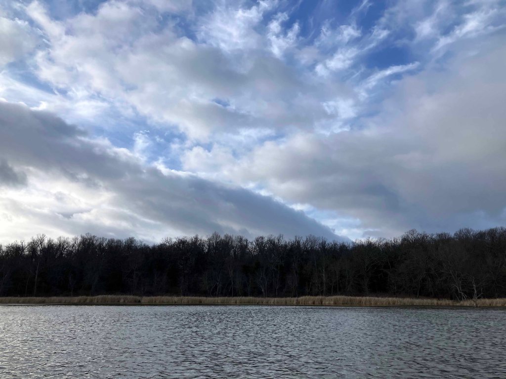 Scenery paddle kayak trip Pat Mayse Lake, Lamar Point