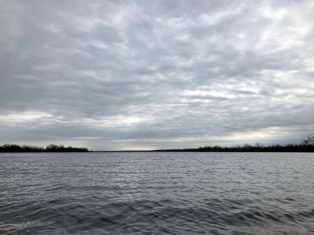 Scenery Kayak Paddle Bois d'Arc Lake, 897 Launch