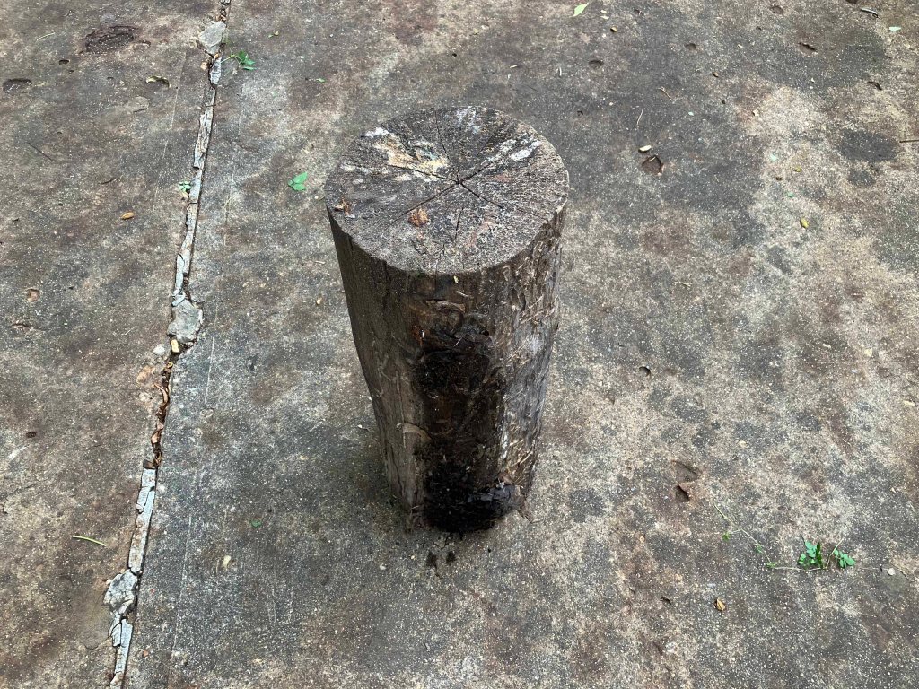 making old log wood tables, step by step process www.sawdustriver.com