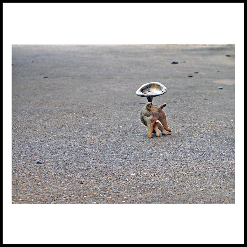 wood carving sculpture www.sawdustriver.com