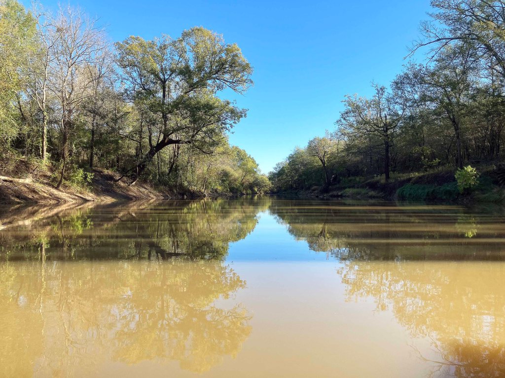 kayak scenery picture Sabine River, Hwy 14 Launch, Tyler www.SawdustRiver.com