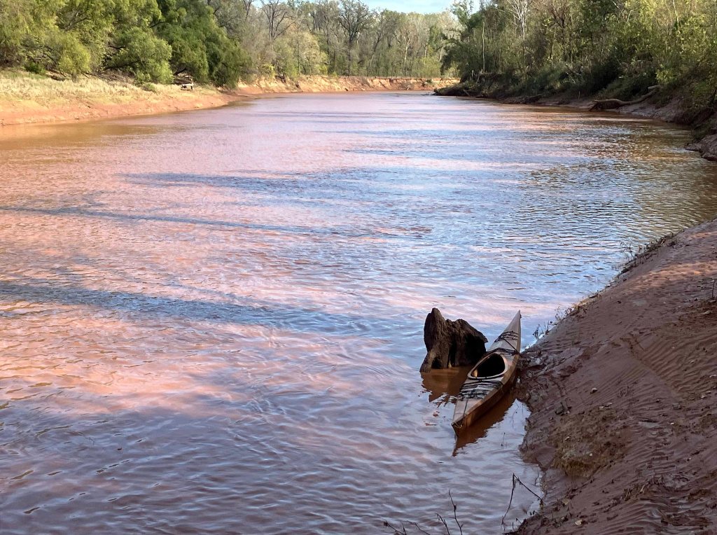 kayak scenery picture Washita River, Tishomingo WMA, Rattlesnake River Access www.SawdustRiver.com