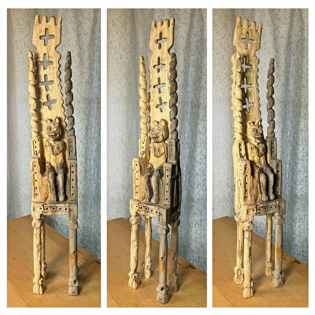 wood carving sculpture www.sawdustriver.com