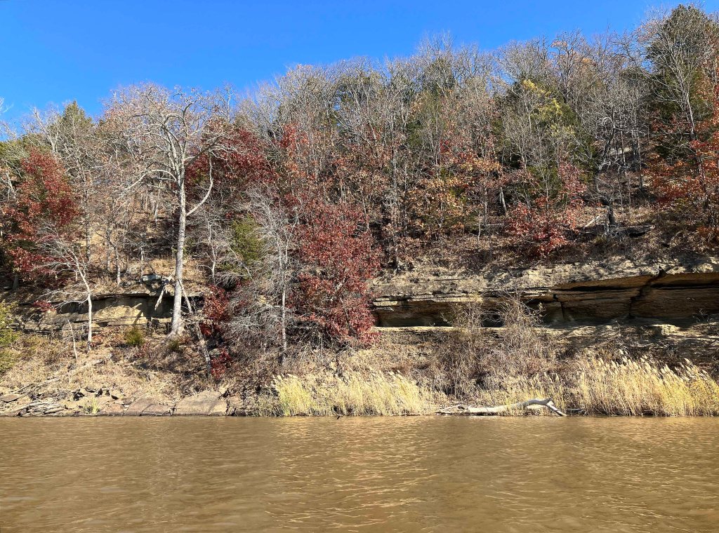 kayak scenery picture Sequoyah NWR, Oklahoma www.SawdustRiver.com