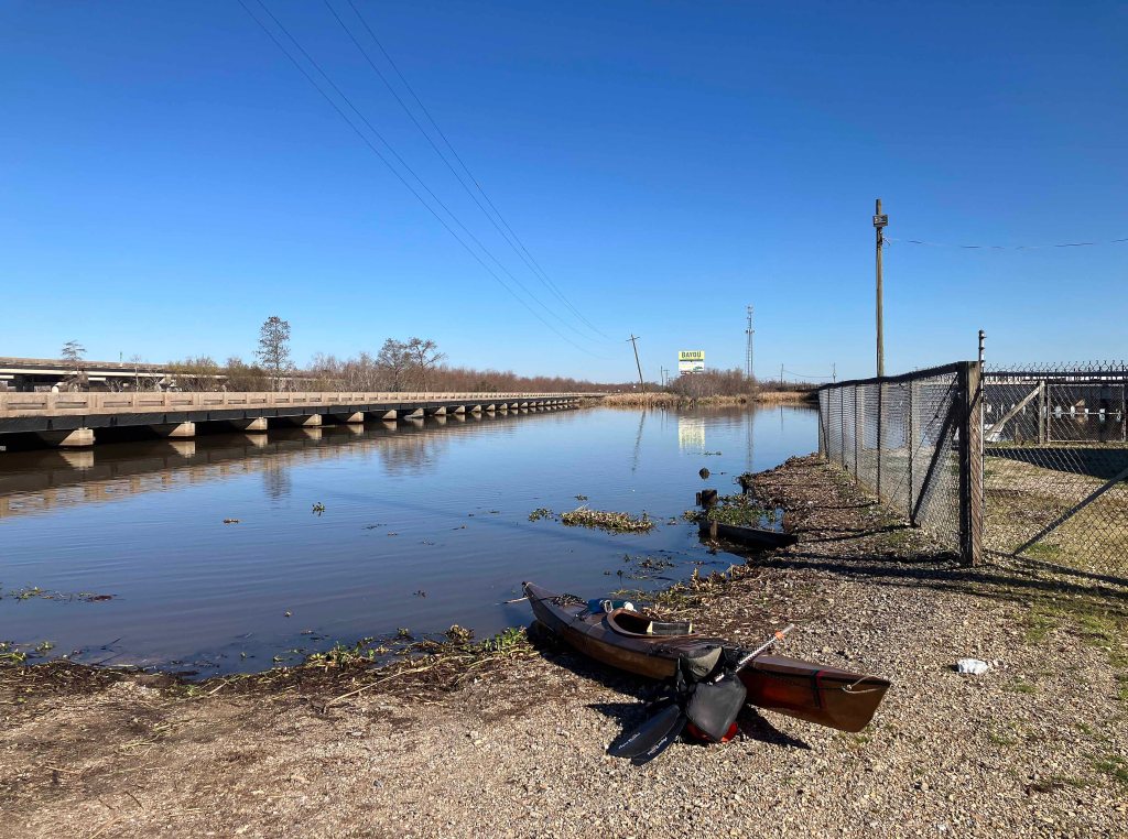 kayak scenery picture Joyce WMA, Akers Launch, North Pass, Old US51, Louisiana www.SawdustRiver.com