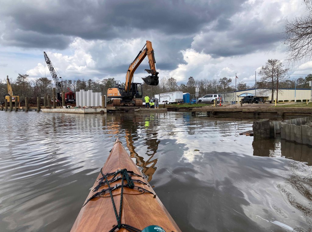 kayak scenery picture Blind River, Maurepas Swamp WMA, St. James Boat Club, Louisiana www.SawdustRiver.com