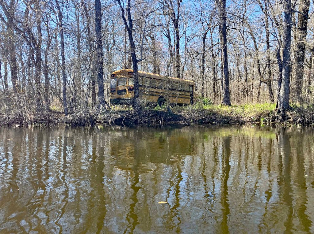 kayak scenery picture Atchafalaya, Two O-Clock Bayou, Hwy 190, LA www.SawdustRiver.com