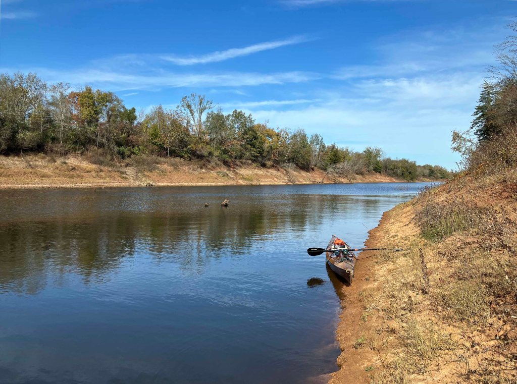 Kayak paddle scenery picture Twelve Mile Bayou, Soda Lake WMA, below Caddo, LA, www.SawdustRiver.com