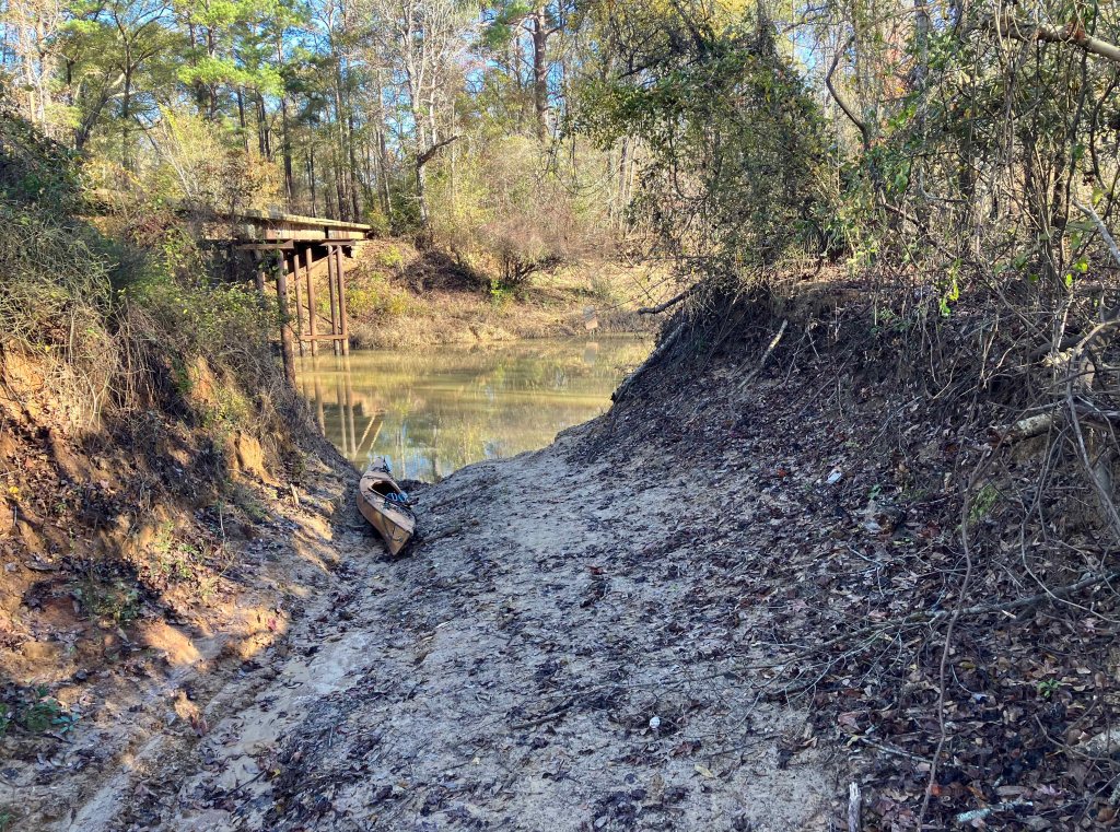 Kayak paddle scenery picture Neches River, CR 1155 2829 Launch, going up, www.SawdustRiver.com