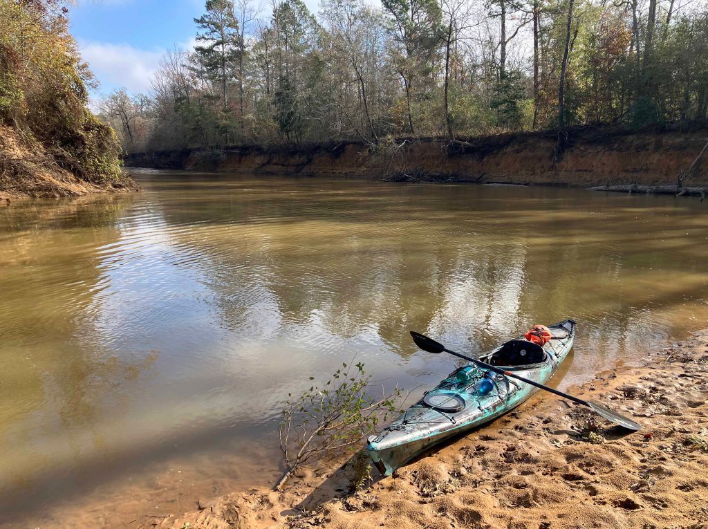 Kayak paddle scenery picture Neches River, Hwy 21 Launch, going up, www.SawdustRiver.com